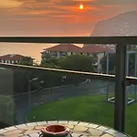 Cozy T2 With Ocean View * فونشال