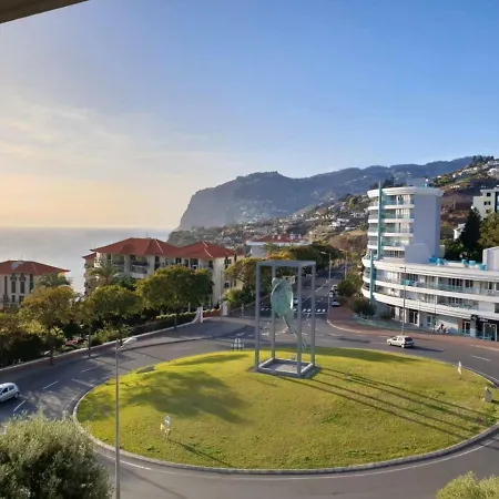 Cozy T2 With Ocean View