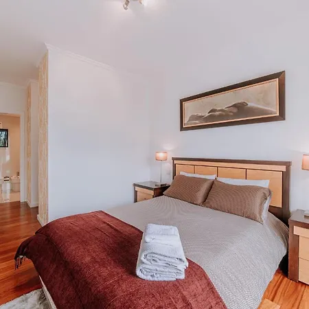 Cozy T2 With Ocean View *