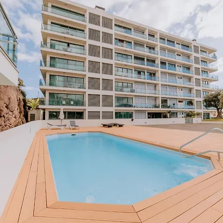 Cozy T2 With Ocean View فونشال